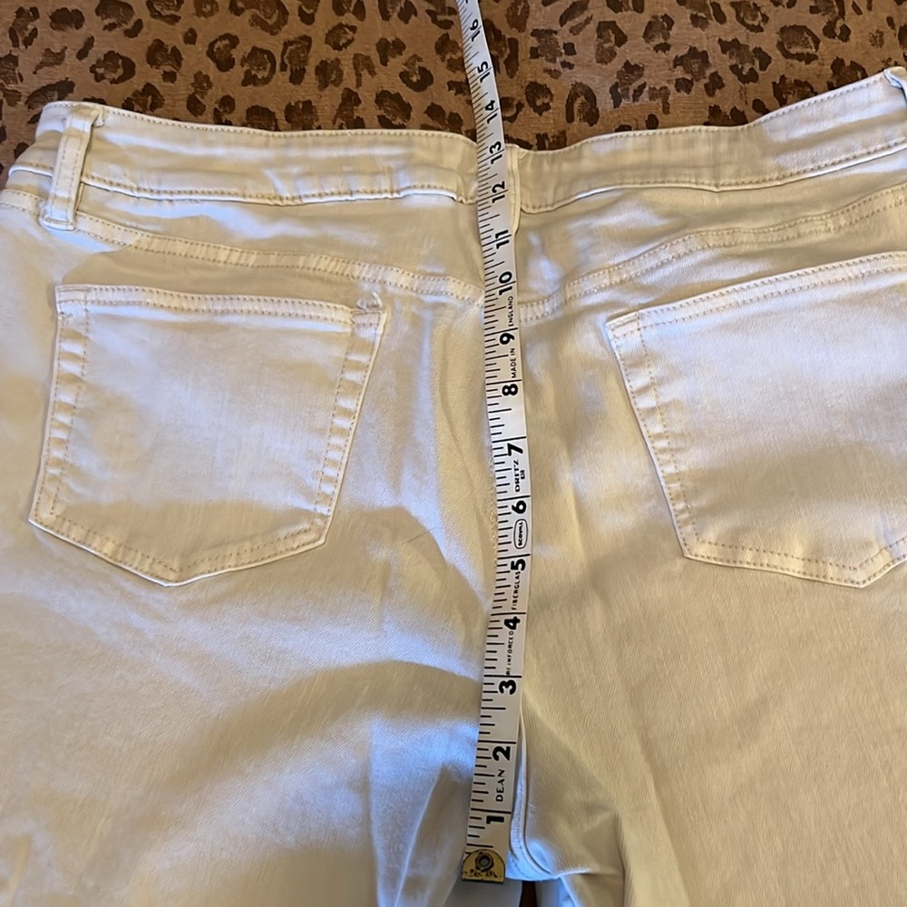 🐷🆕 Candace Cameron Bure Ecru Button Fly Jean - Picture 9 of 16
